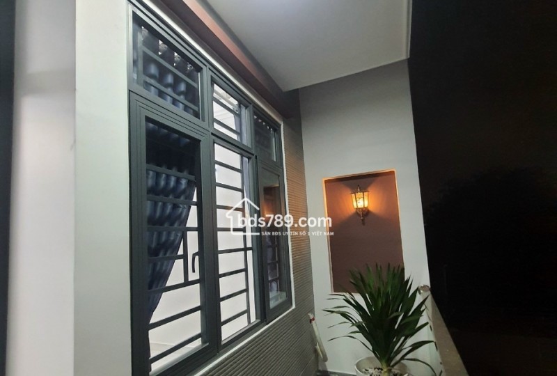 Bán nhà mới xây Full nội thất đường số 8 Linh Xuân Thủ Đức TPHCM,LH 0909428959.